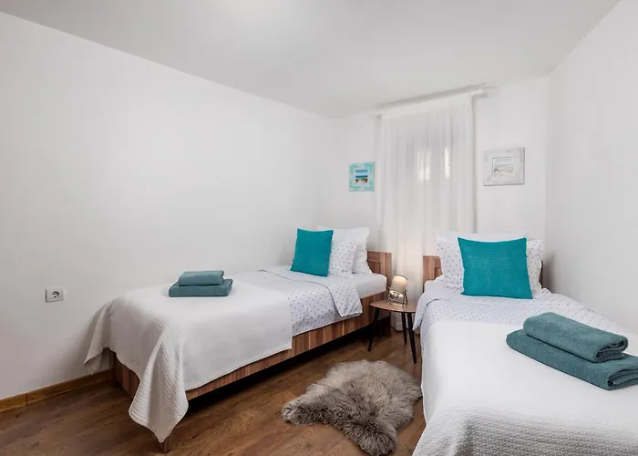 Sorgenfrei * Ρόβινι